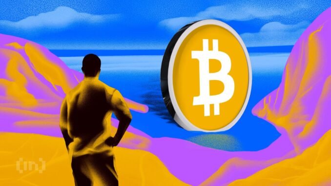 VanEck Reveals Bitcoin’s Fleeting Freedom from Stock Market Chains — Will It Last?