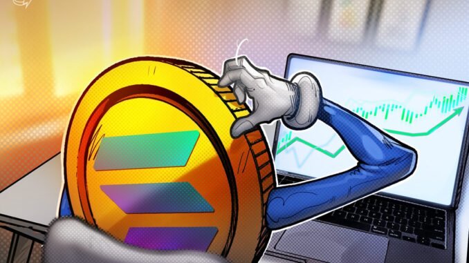 Solana bull flag, rising stablecoin market cap hint at SOL price rally to $220