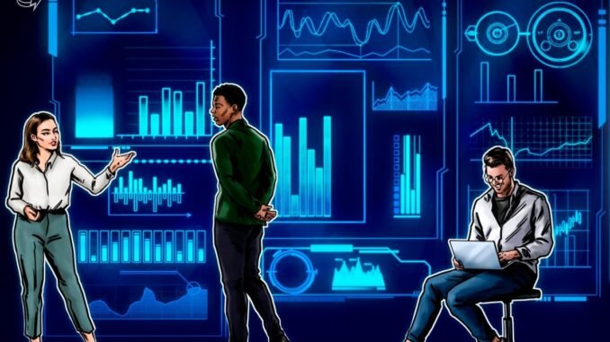 Altcoins Surge While Bitcoin Dominance Holds: Analyst