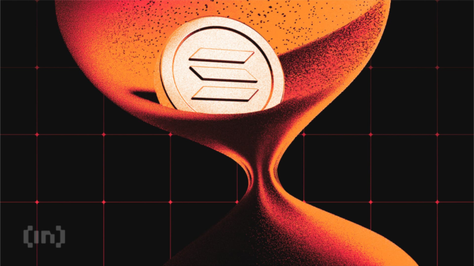 SOL Price Risks Drop Below $200 After Futures Liquidations Surge